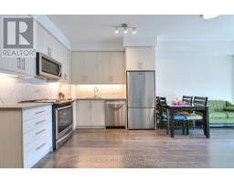 811 - 85 Oneida Crescent, Richmond Hill, ON L4B0H3 Photo 7