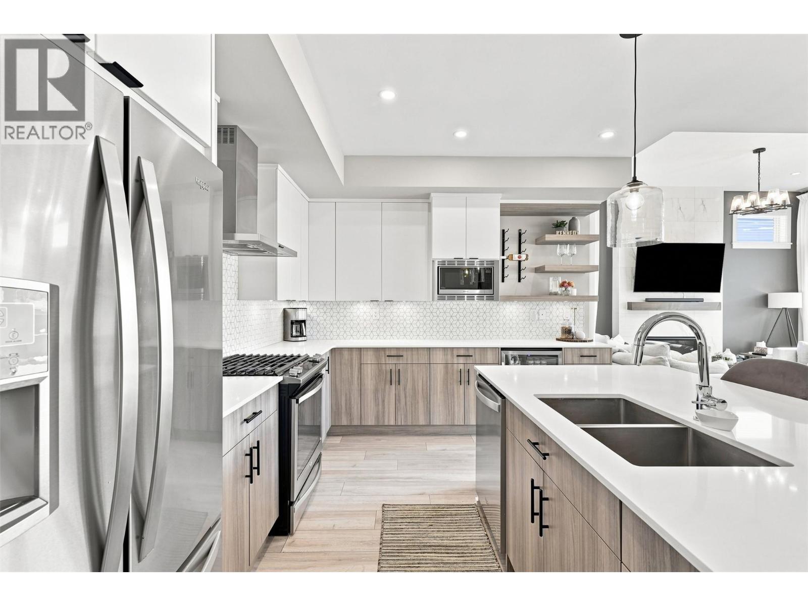 #1 260 RUE CHEVAL NOIR - Image 5