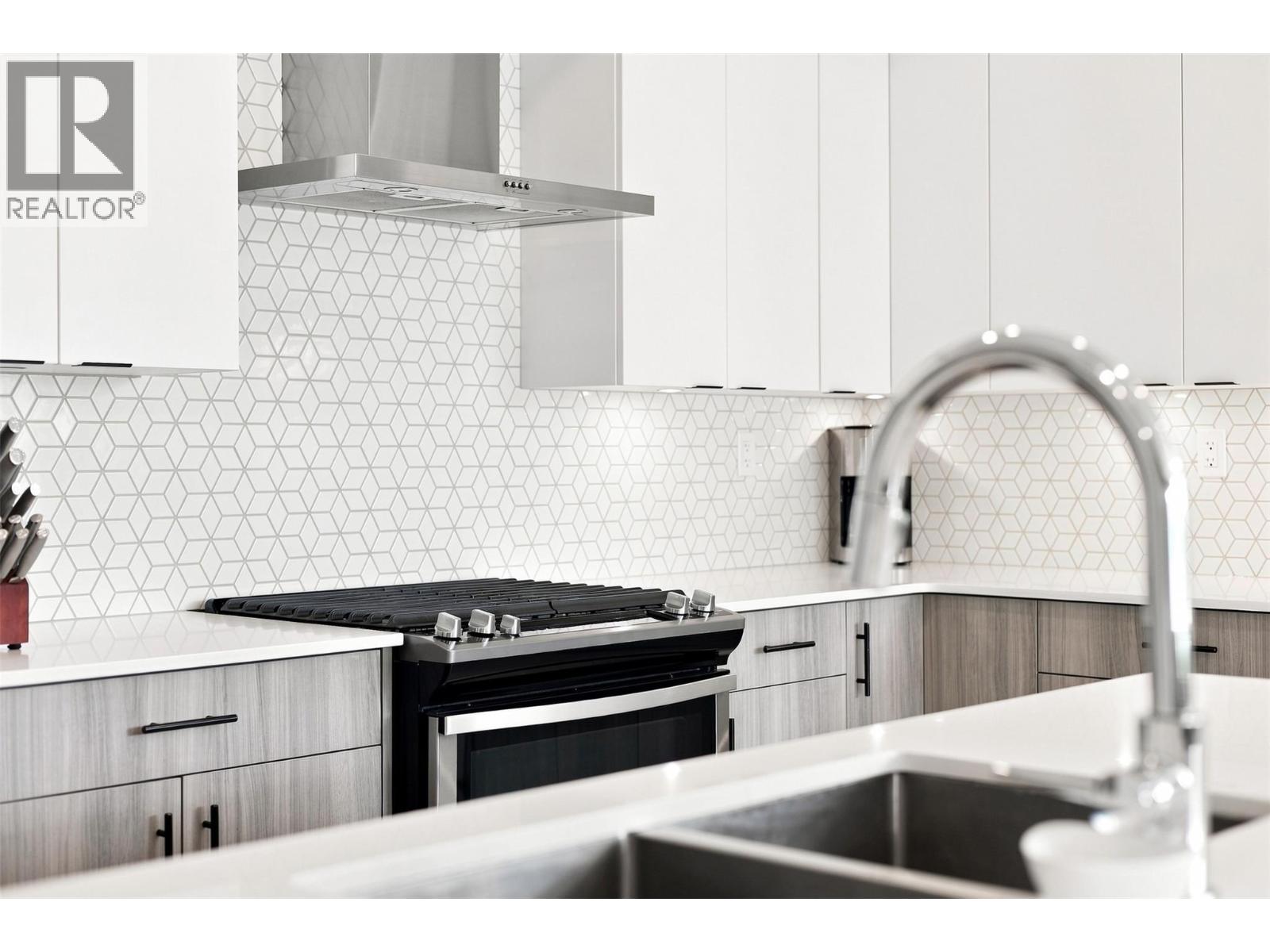 #1 260 RUE CHEVAL NOIR - Image 8