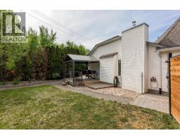 3418 Mariposa Court, Kelowna, BC V1W2S9 Photo 34