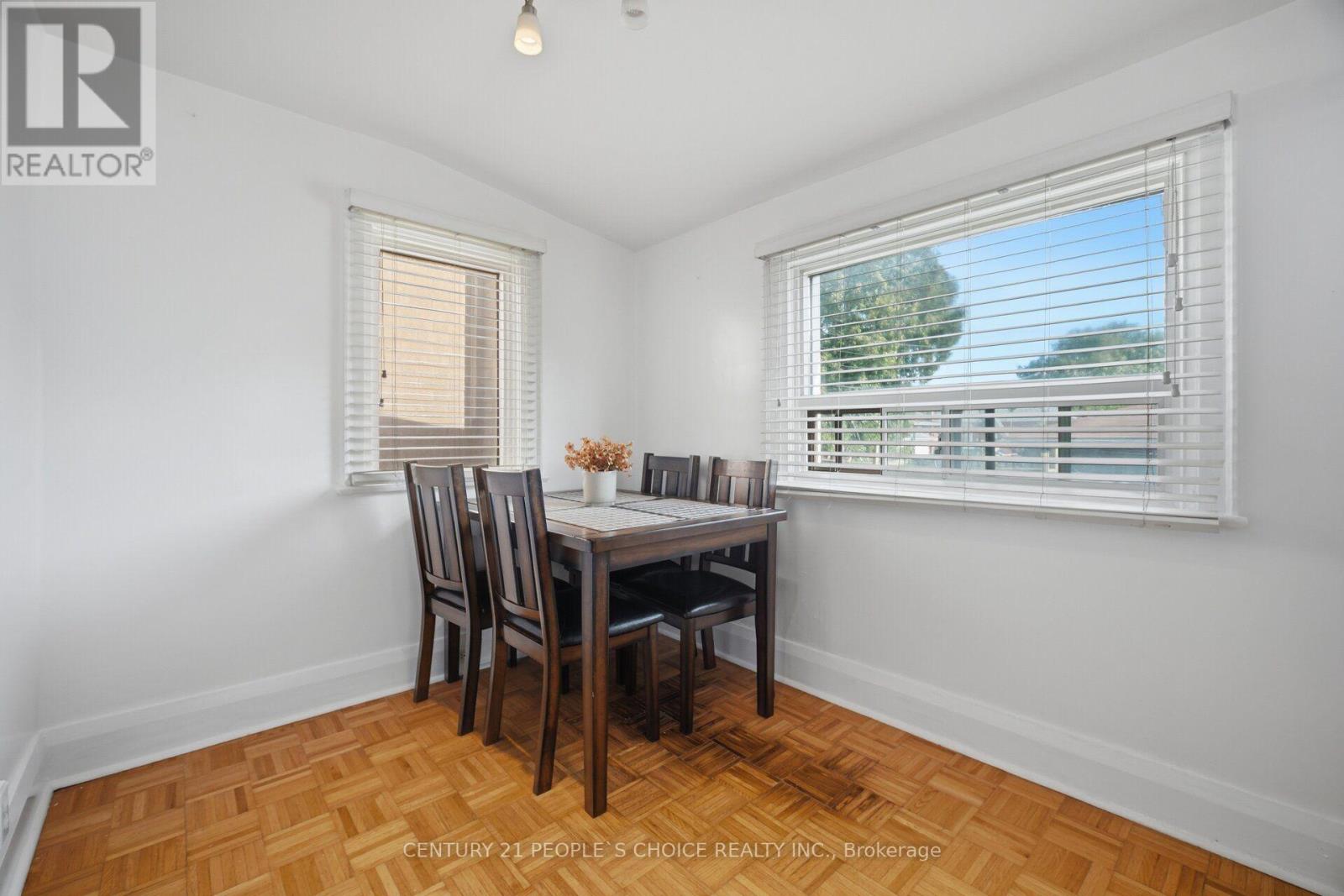 161 NORTHLAND AVENUE - 20