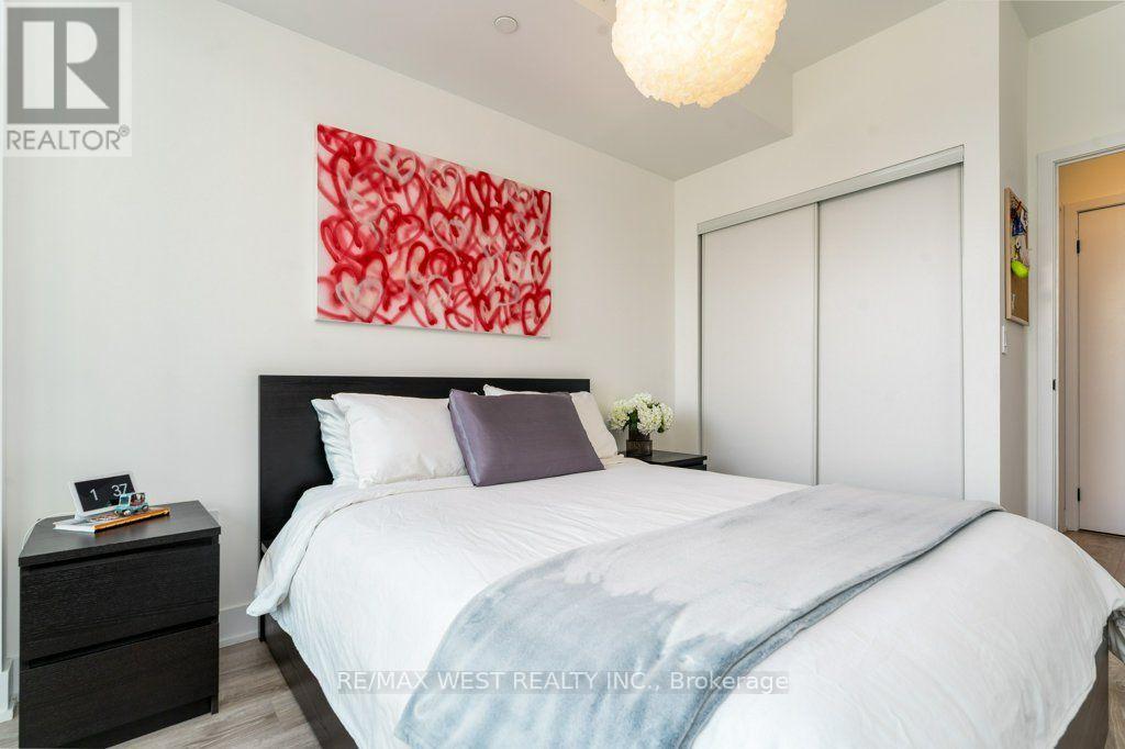 #3206 20 SHORE BREEZE DRIVE - 10