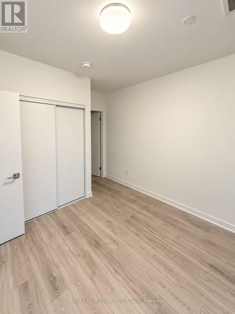 #404 159 WELLESLEY STREET E - 10