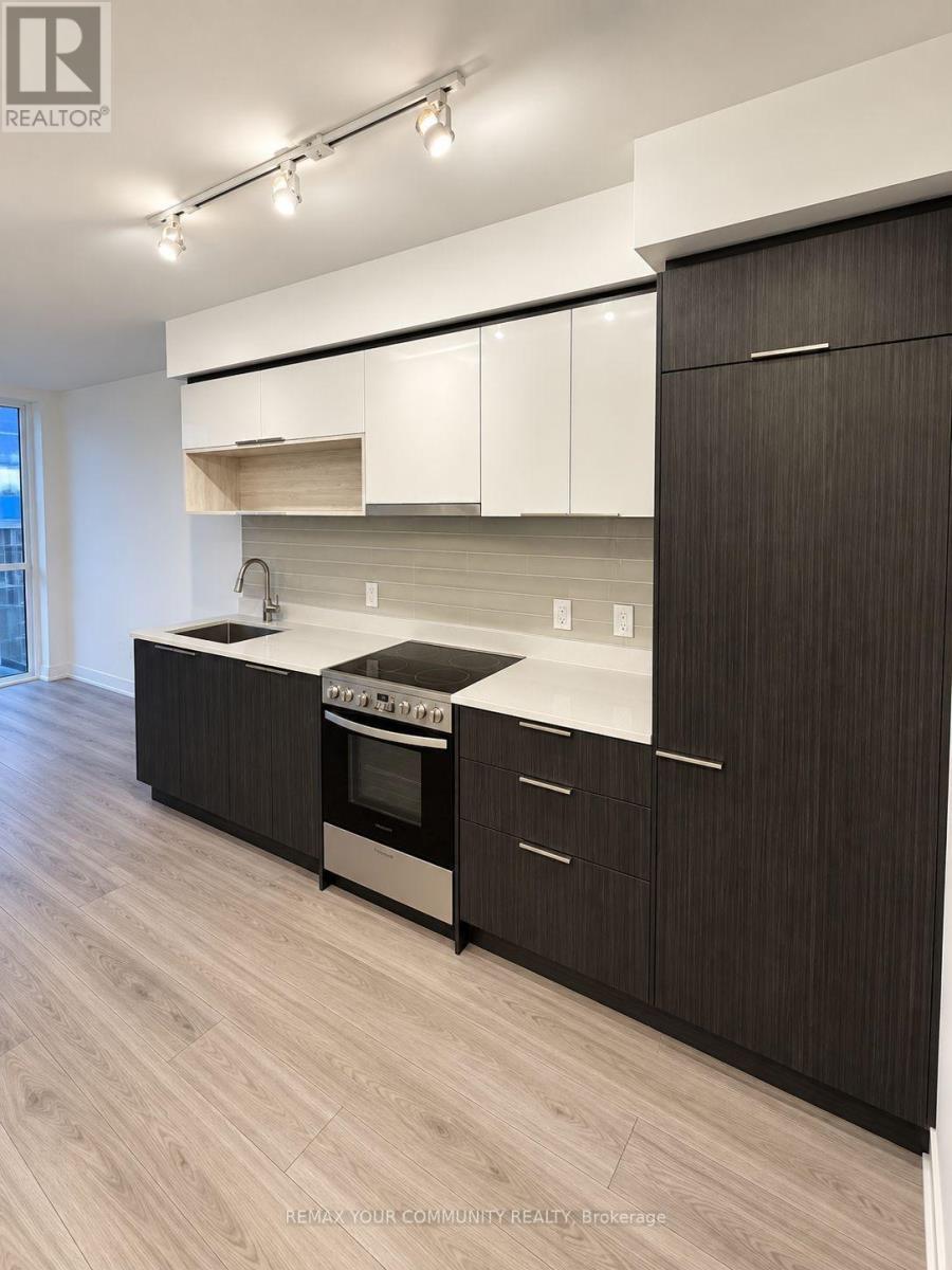 #404 159 WELLESLEY STREET E - 6
