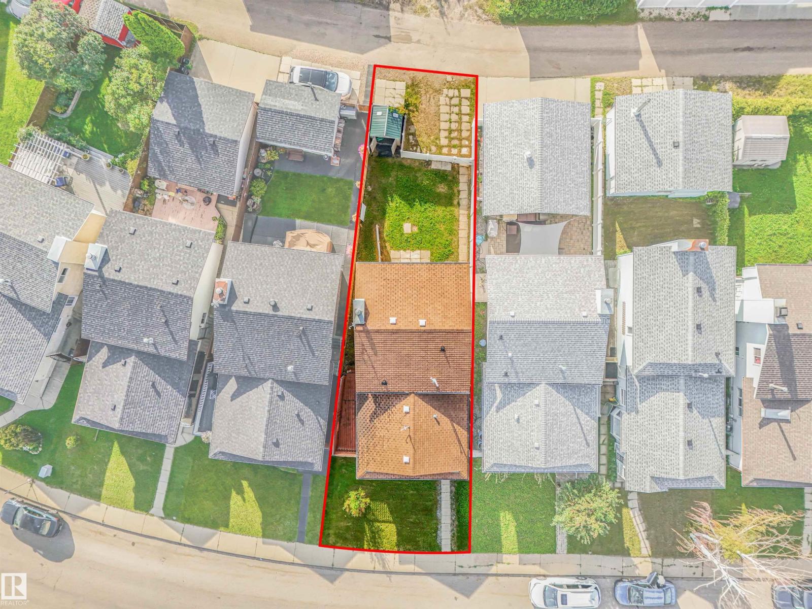 15714 78 ST NW - 5