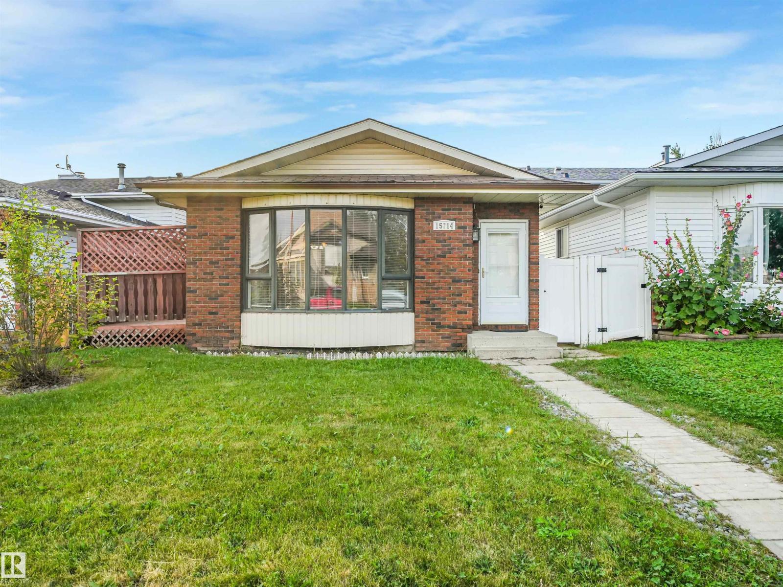 15714 78 ST NW - 16