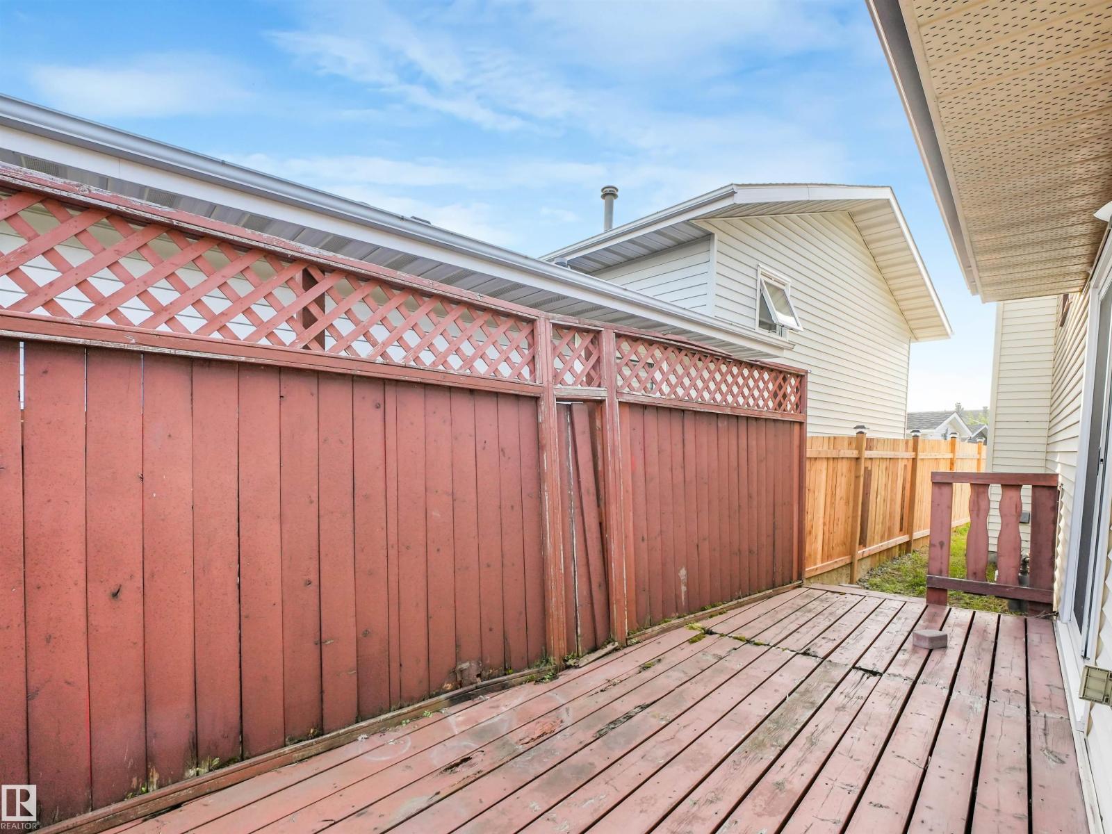 15714 78 ST NW - 21