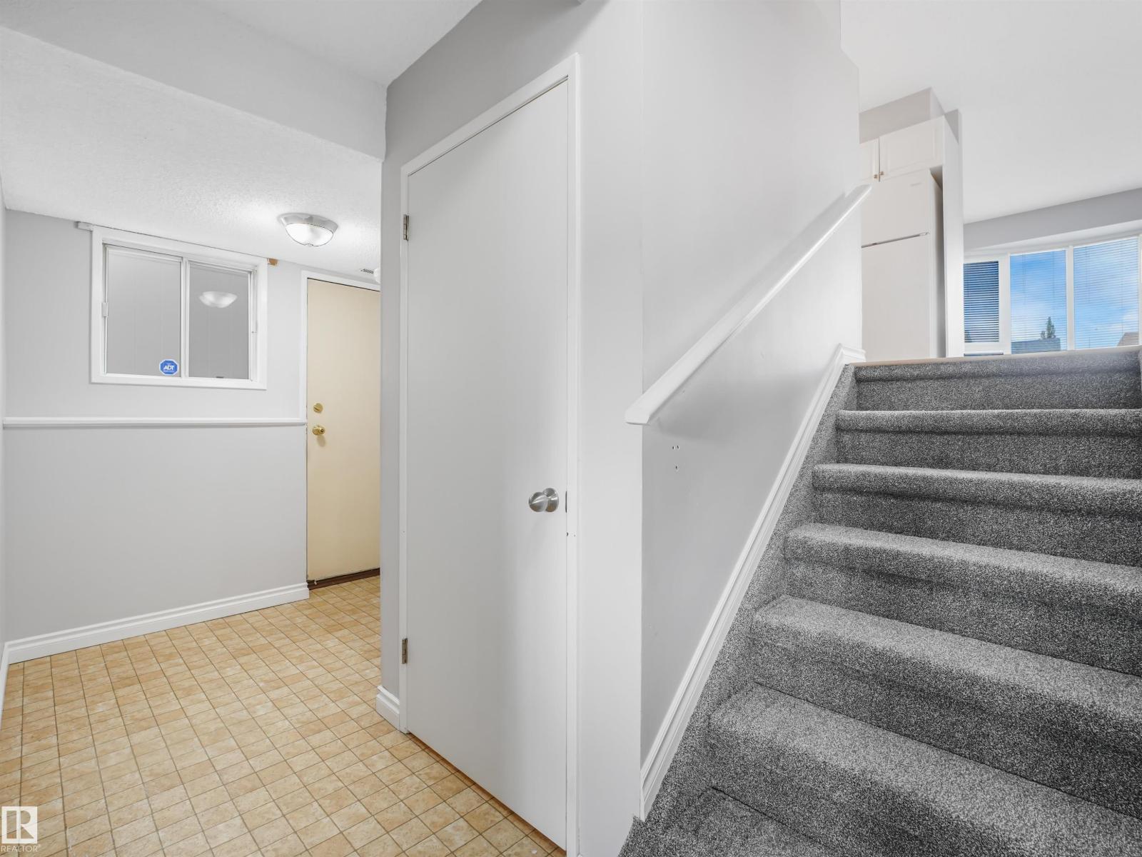 15714 78 ST NW - 57