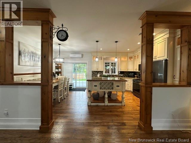 23 Highfield Road - 13