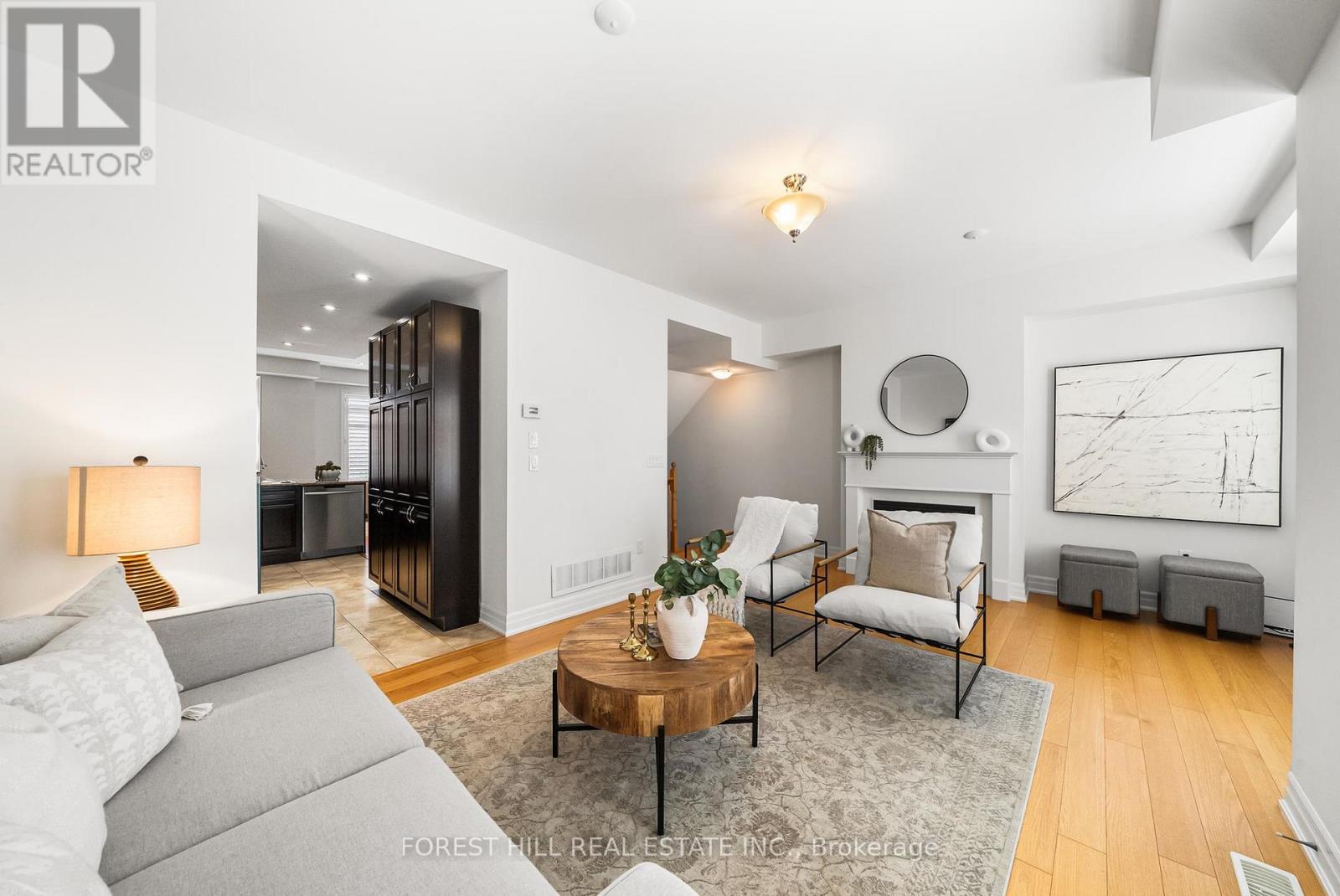 25 BEVERLEY GLEN BOULEVARD - 16