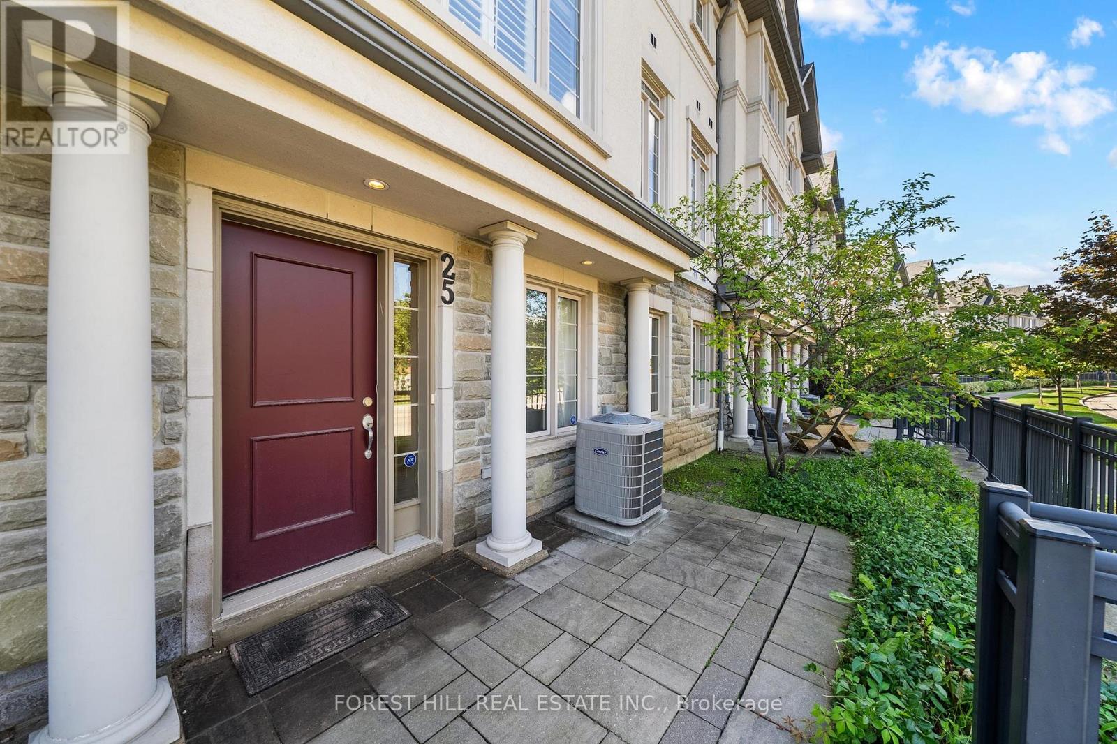 25 BEVERLEY GLEN BOULEVARD - 2