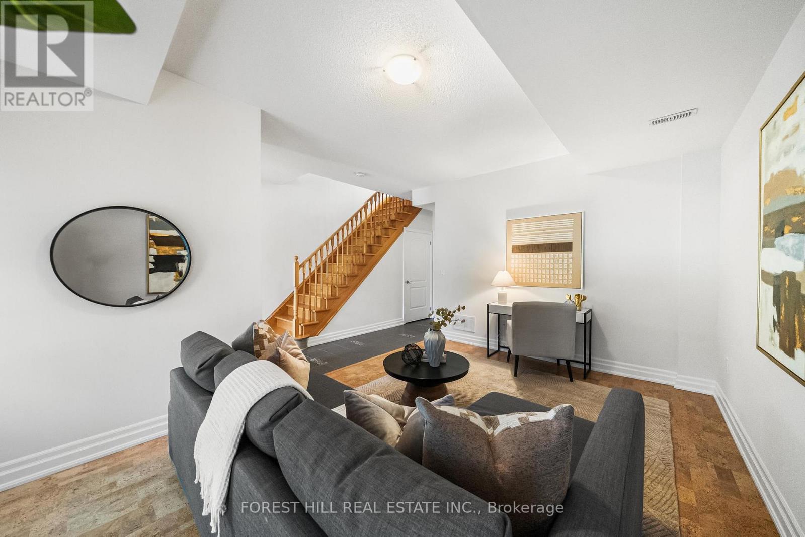 25 BEVERLEY GLEN BOULEVARD - Image 31