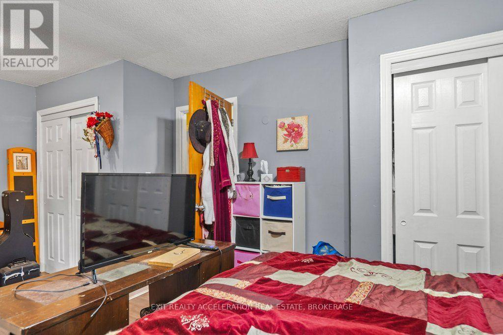 231 CAMDEN ROAD - 21