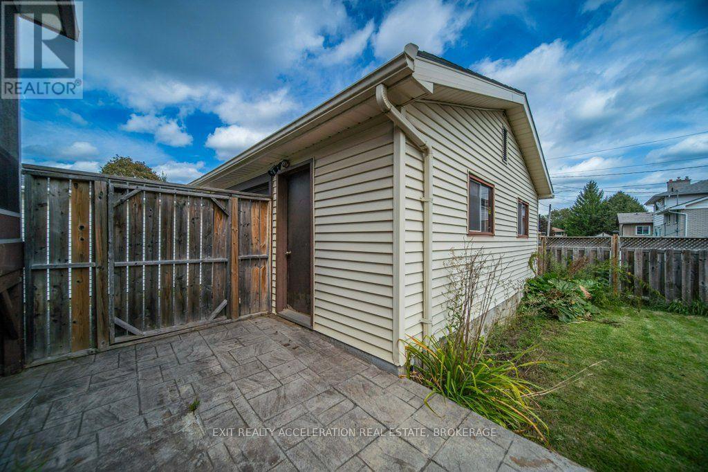 231 CAMDEN ROAD - 47