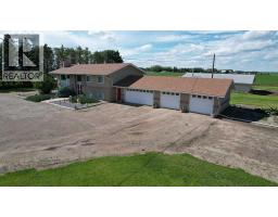 212072 Twp Rd 9-4, Rural Lethbridge County, AB T1J5R2 Photo 8
