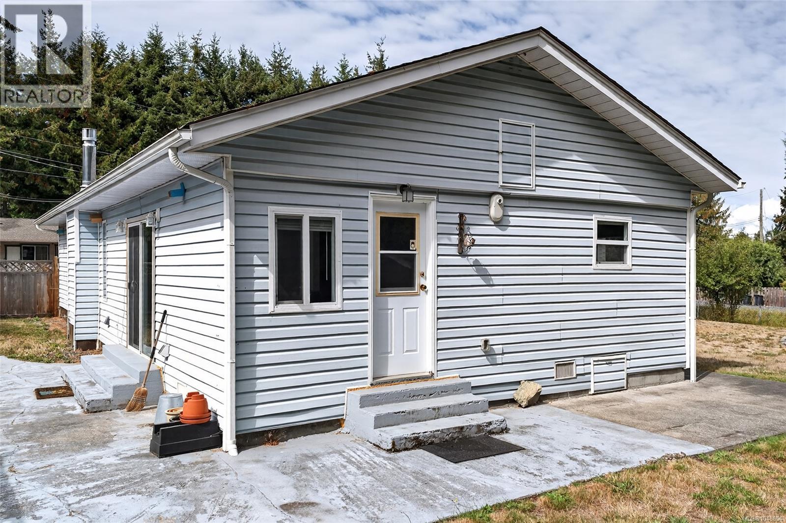 450 Aurora St, Parksville