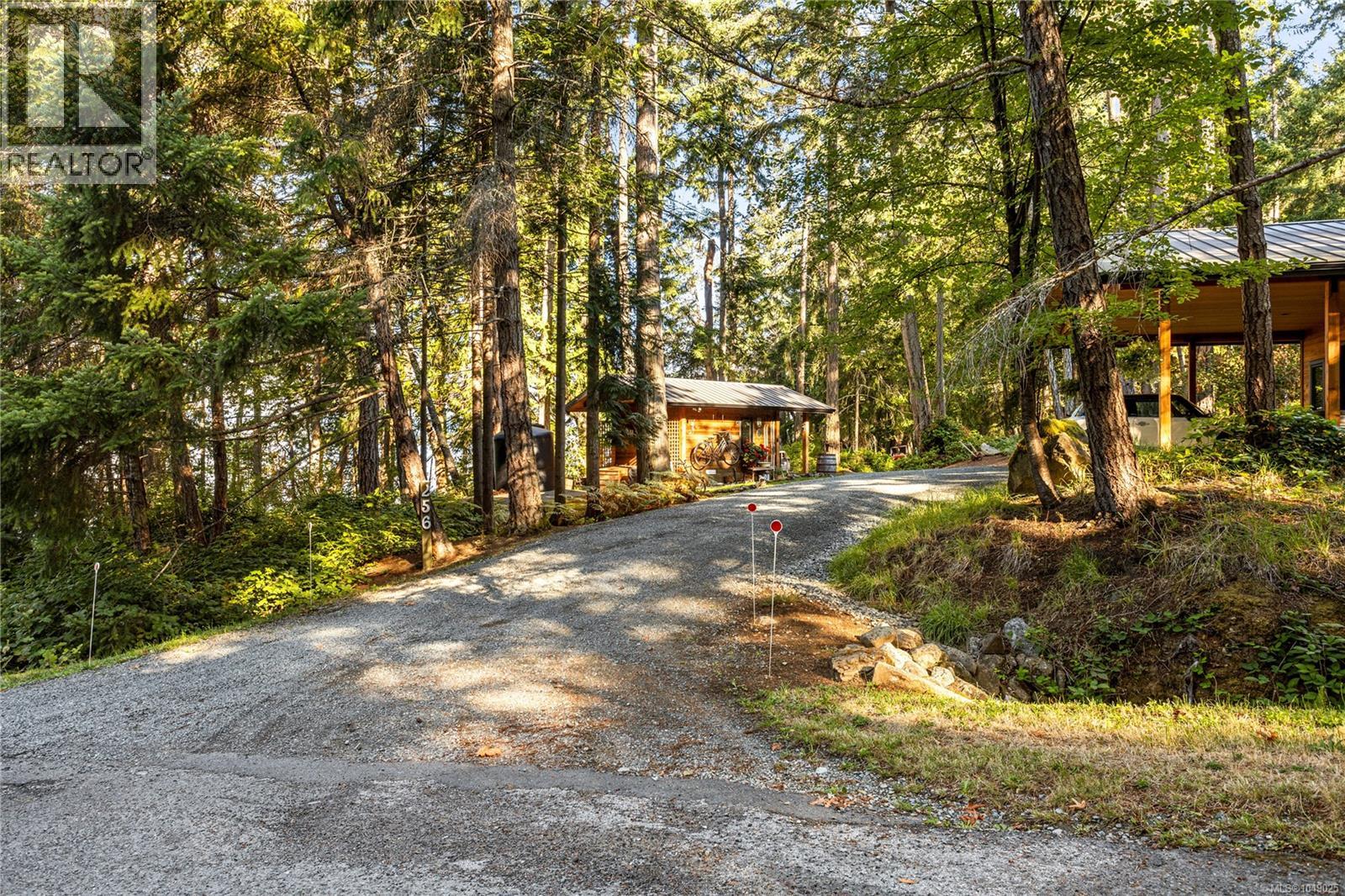 256 Forbes Dr - 41