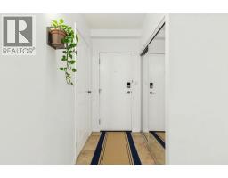 711, 111 14 Avenue SE - photo 2