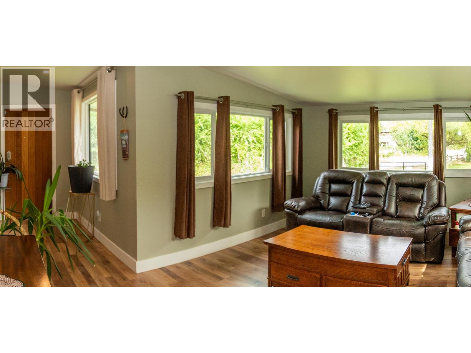 502 Marshall Road, Merritt
