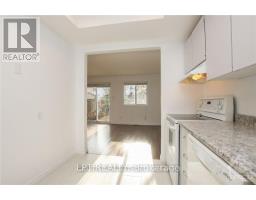 121 Erin Crescent, Ottawa, ON K1V9Z3 Photo 12
