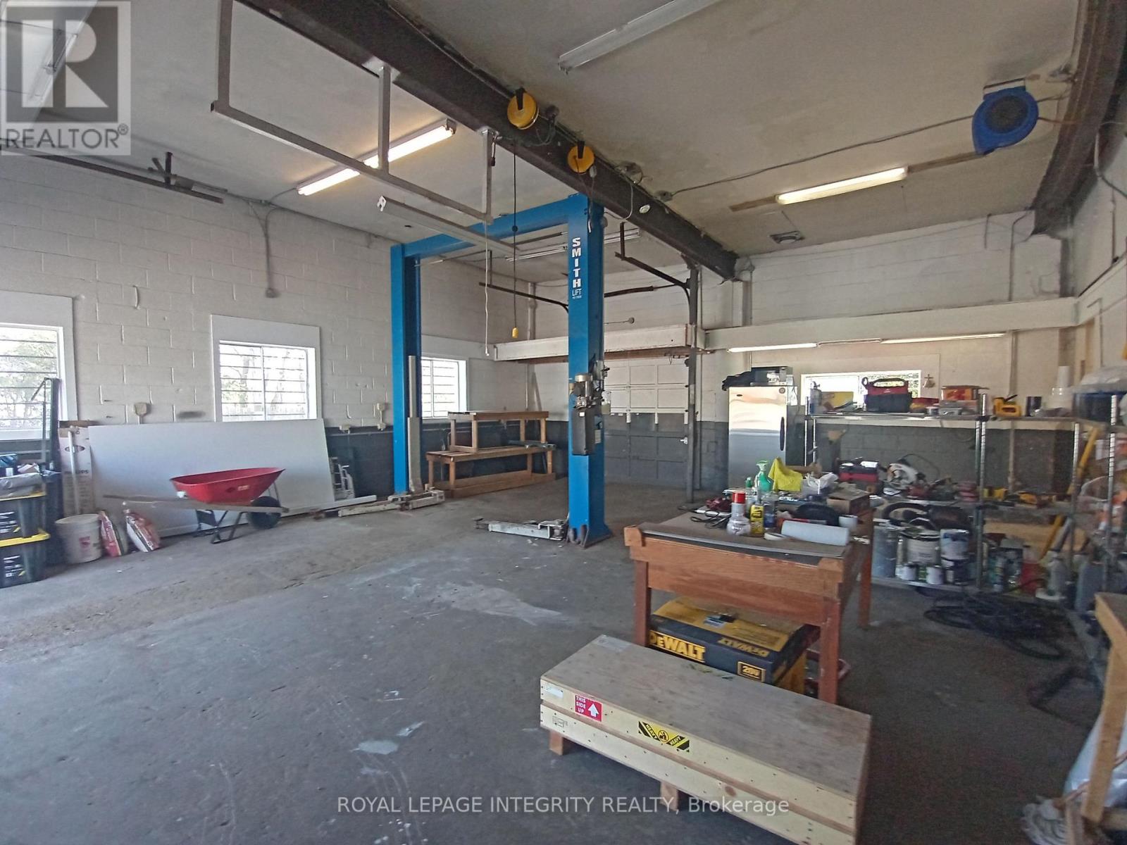 1 Bath Retail for Sale in Carleton Place – 80 TOWNLINE ROAD W, Carleton Place – MLS# X13761878 - Image 10