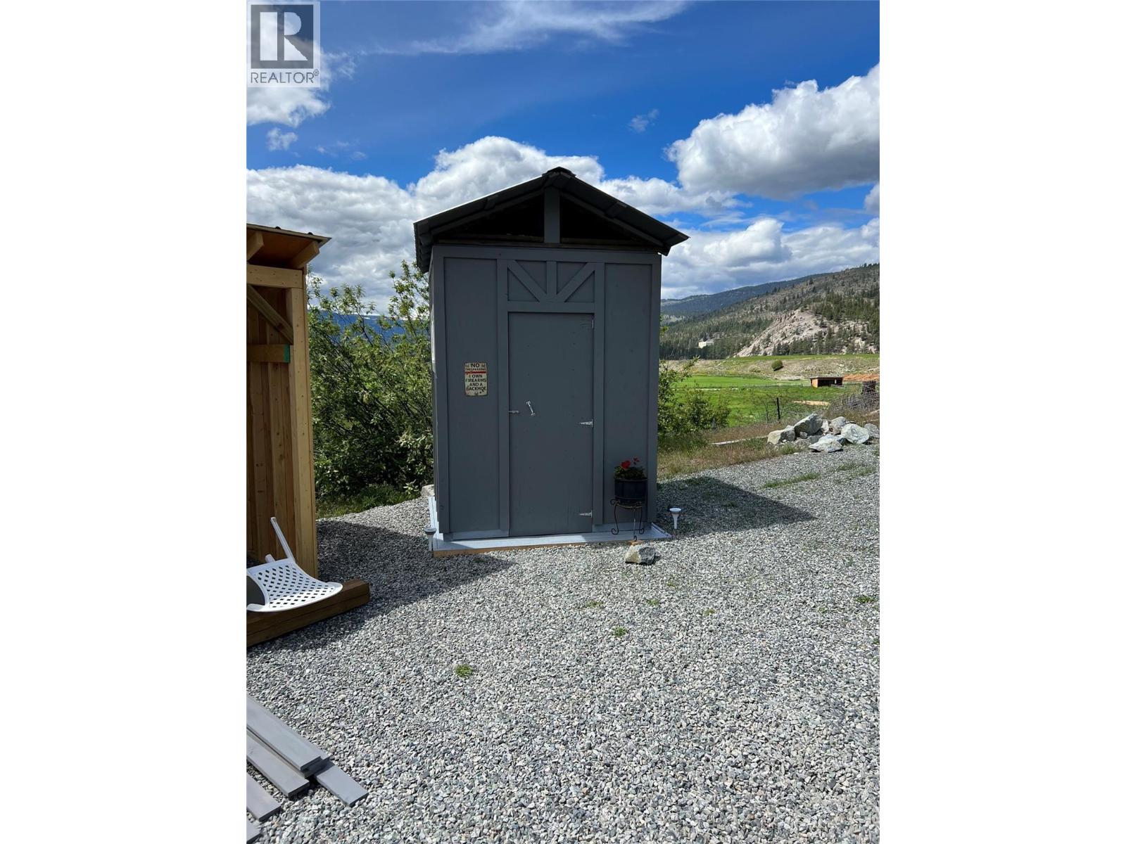 502 Marshall Road, Merritt