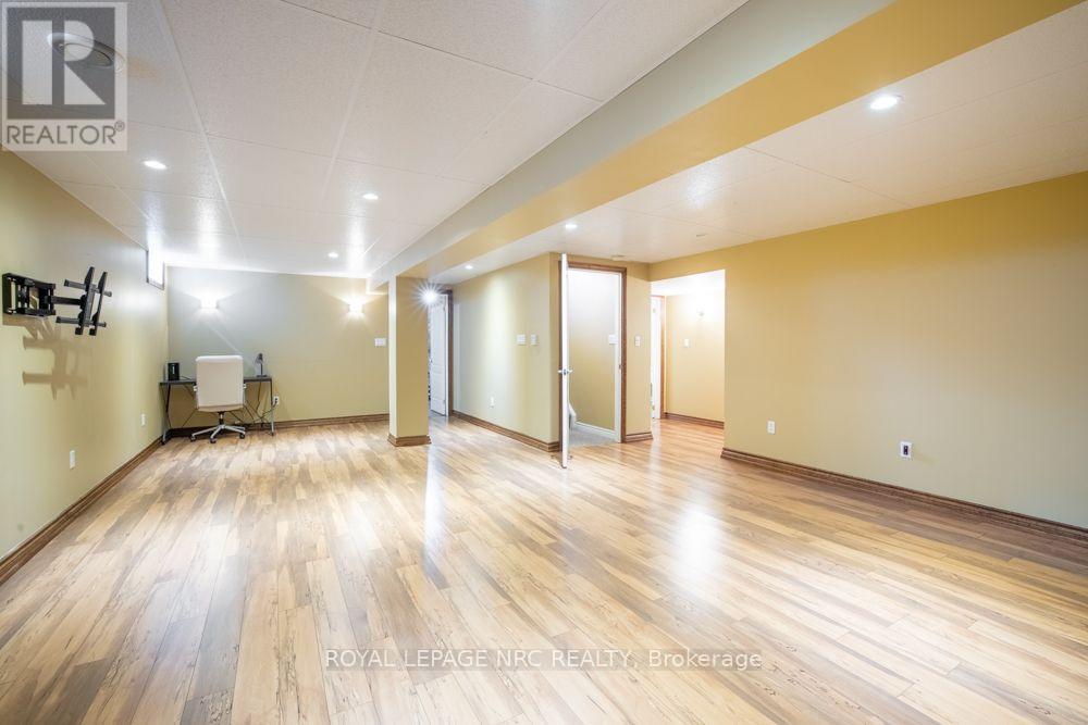 180 DRAPERS STREET - 22