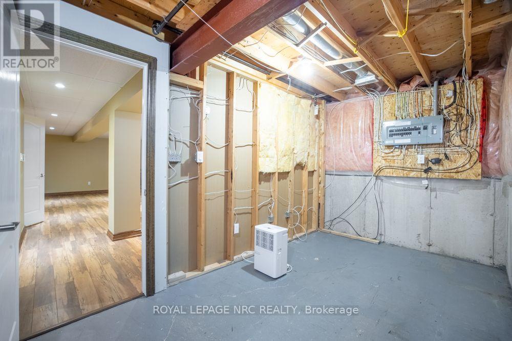 180 DRAPERS STREET - Image 30