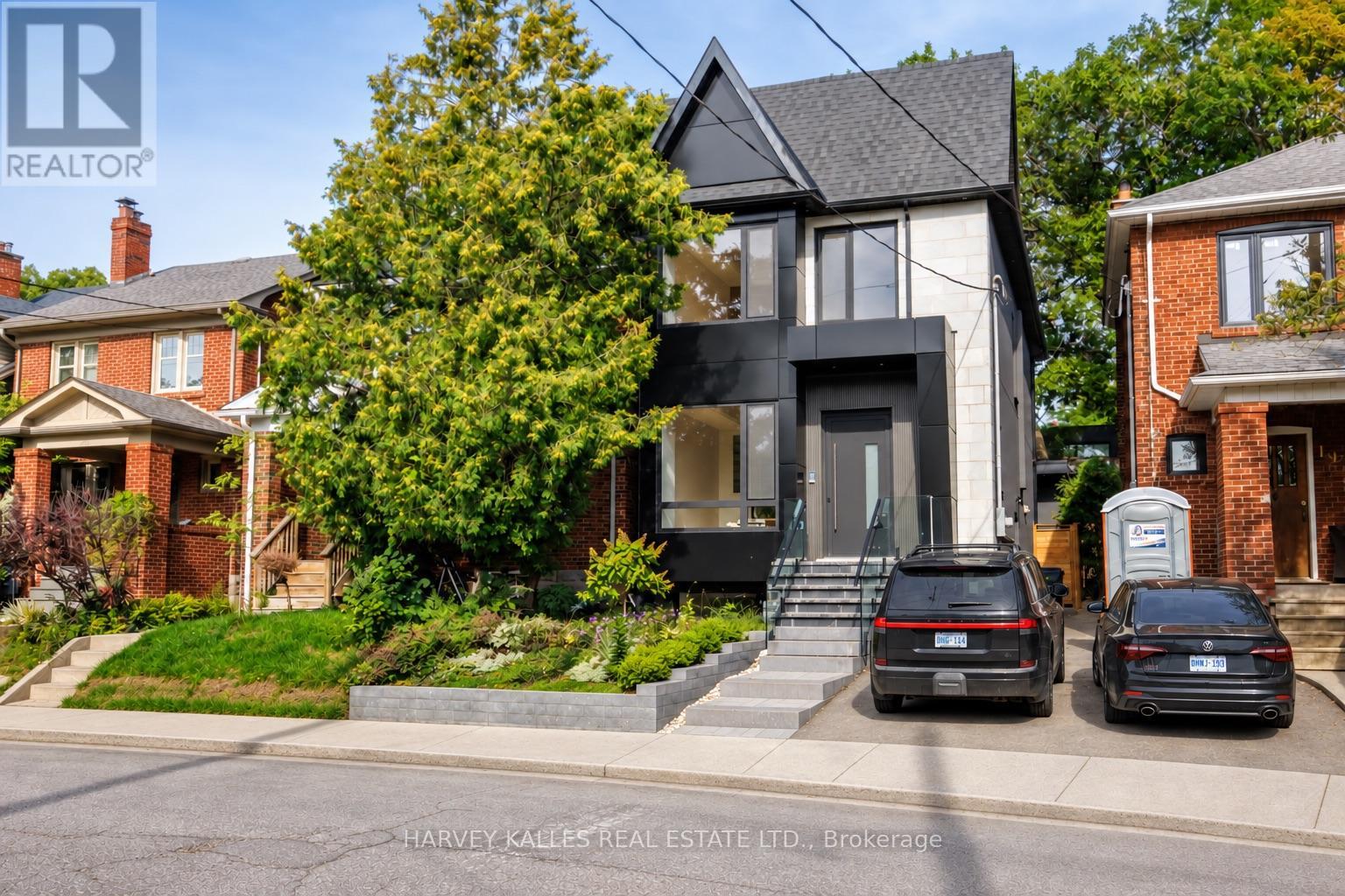 Photo of 199 Arlington Avenue
