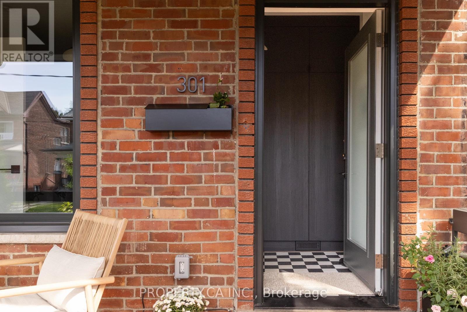 301 GRACE STREET - 2