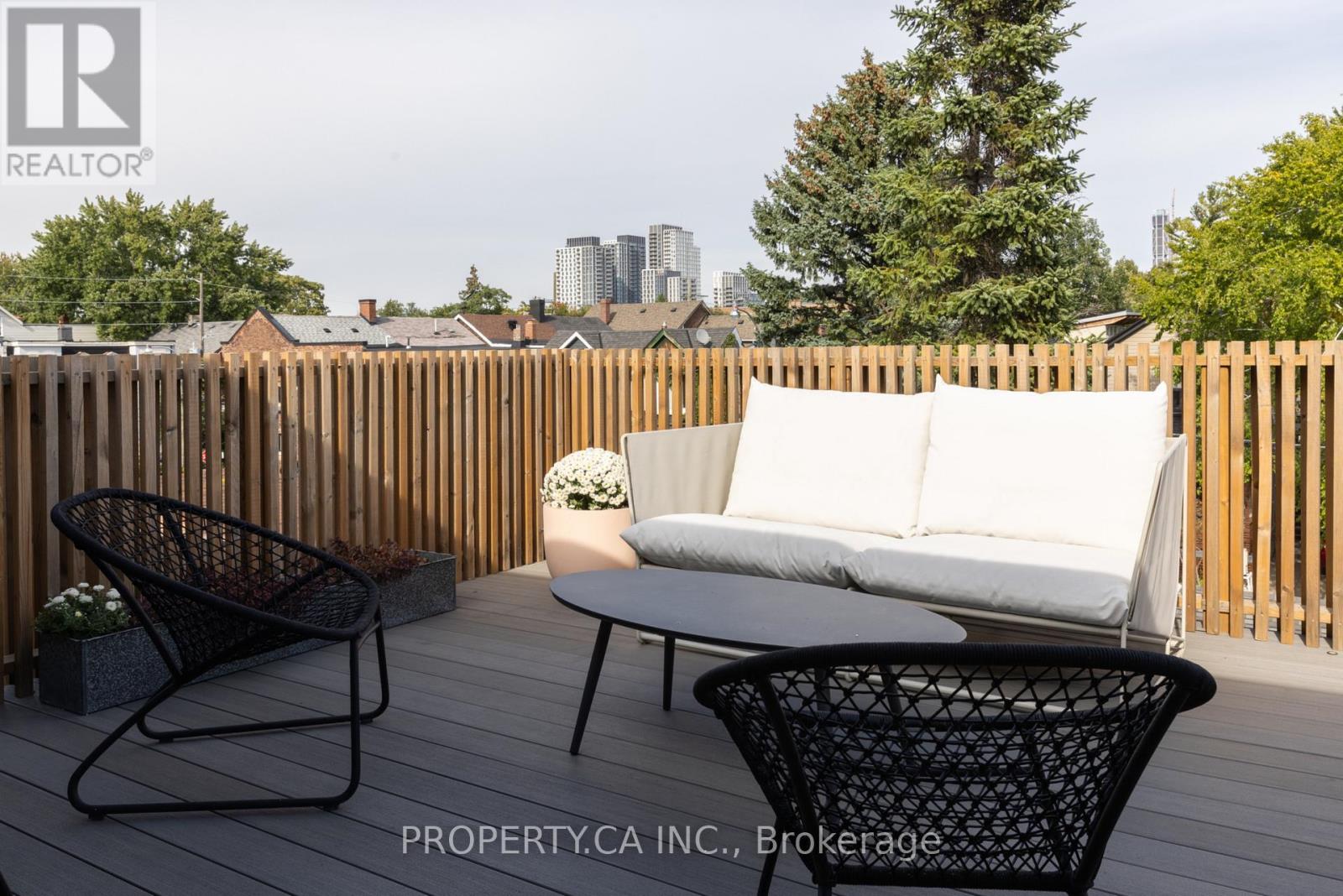 301 GRACE STREET - 33