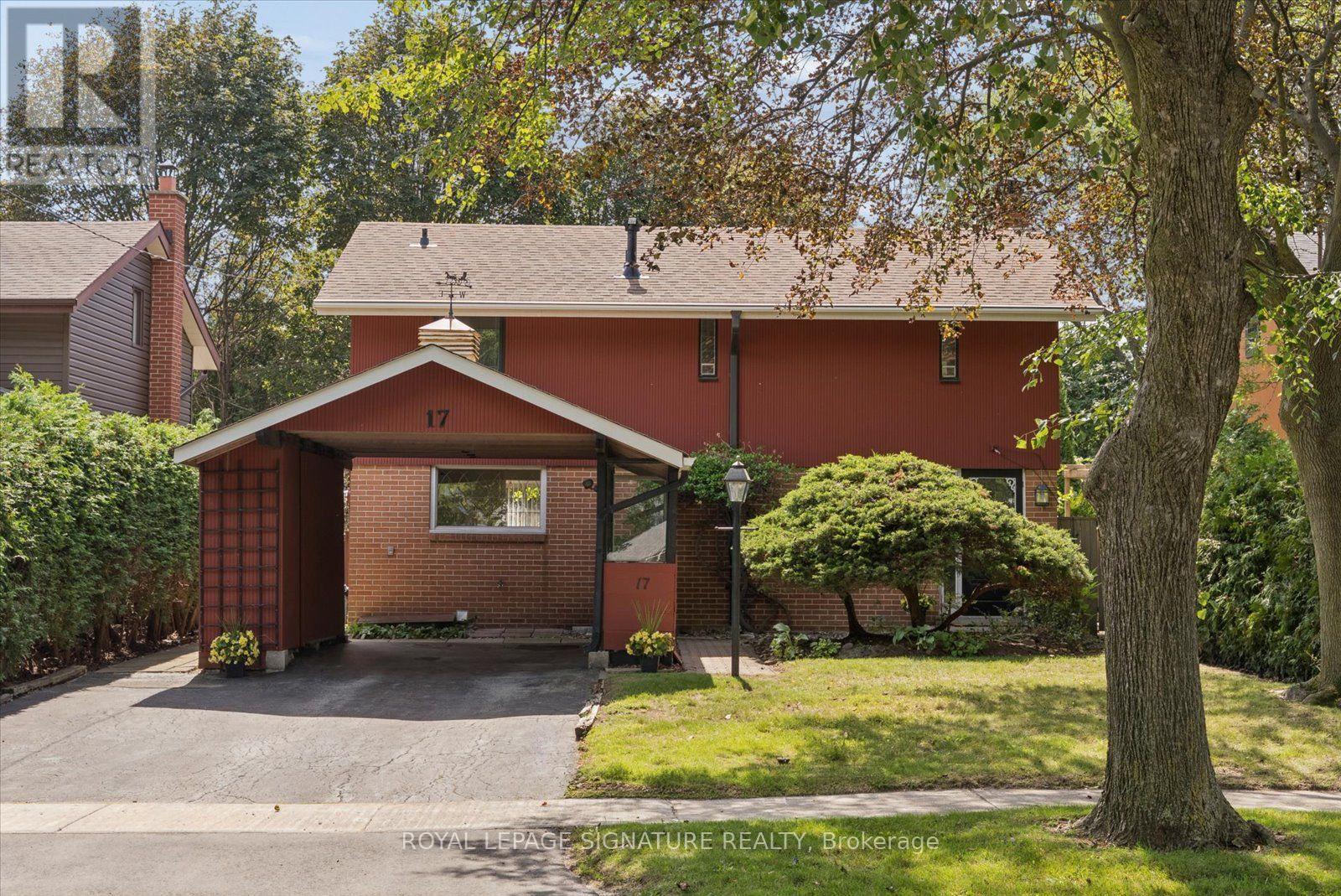 17 LESTERWOOD CRESCENT - 2