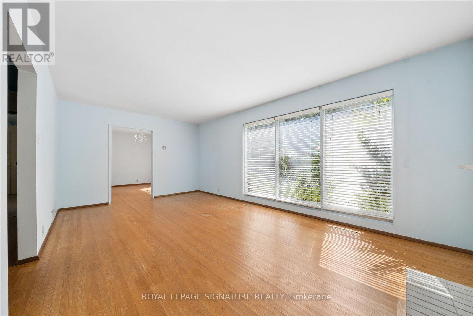 17 LESTERWOOD CRESCENT - 7