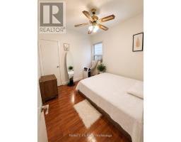 8 Mack Avenue, Toronto, ON M1L1L9 Photo 10