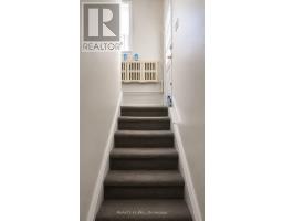 8 Mack Avenue, Toronto, ON M1L1L9 Photo 21