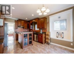 903 Cliff Avenue, Burnaby, BC V5A2J4 Photo 17