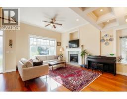 903 Cliff Avenue, Burnaby, BC V5A2J4 Photo 9