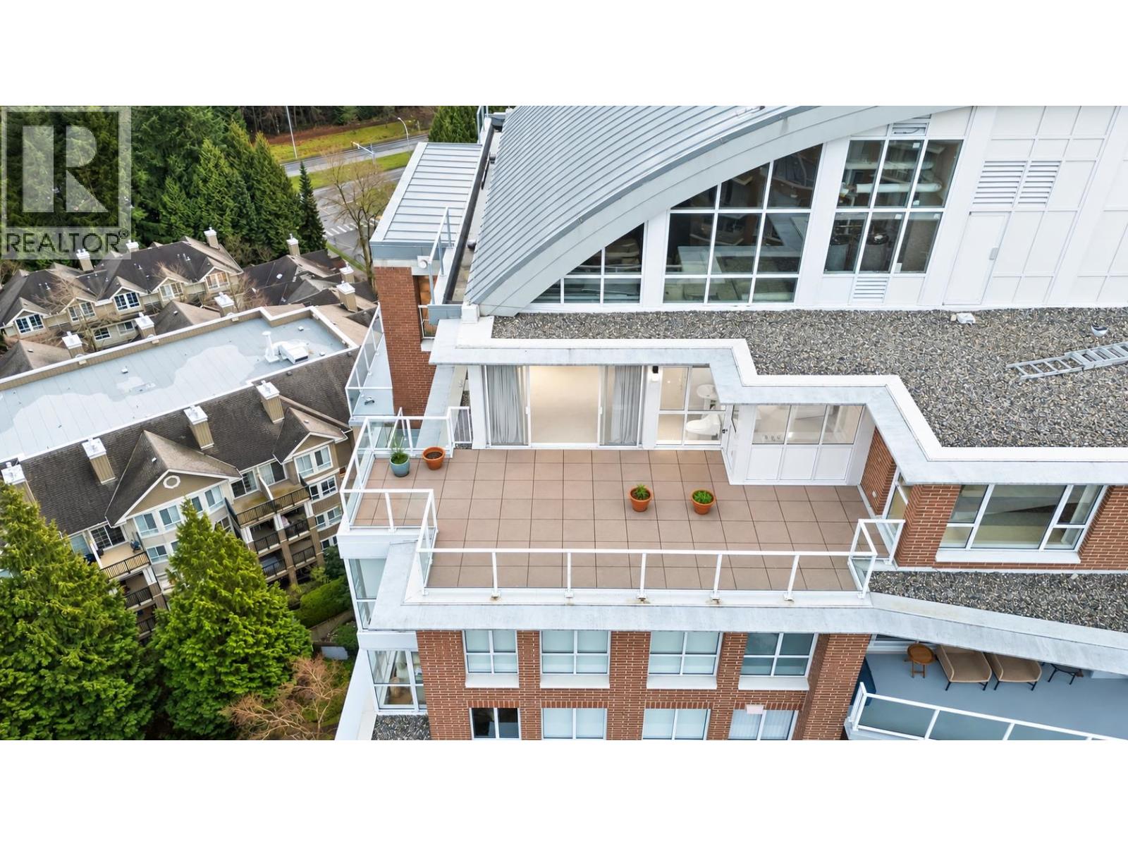 1700 5615 HAMPTON PLACE, Vancouver