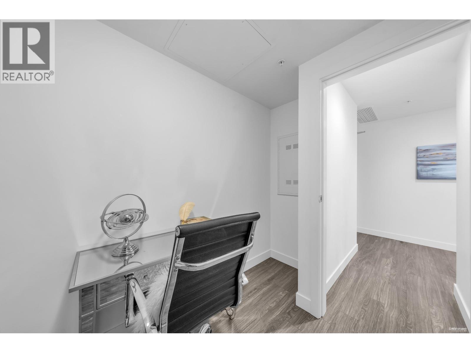 3504 1283 HOWE STREET, Vancouver — photo 2