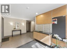 304 827 W 16th Street, North Vancouver, BC V7P1R2 Photo 11