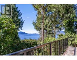 430 Bayview Road, West Vancouver, BC V0N2E0 Photo 17