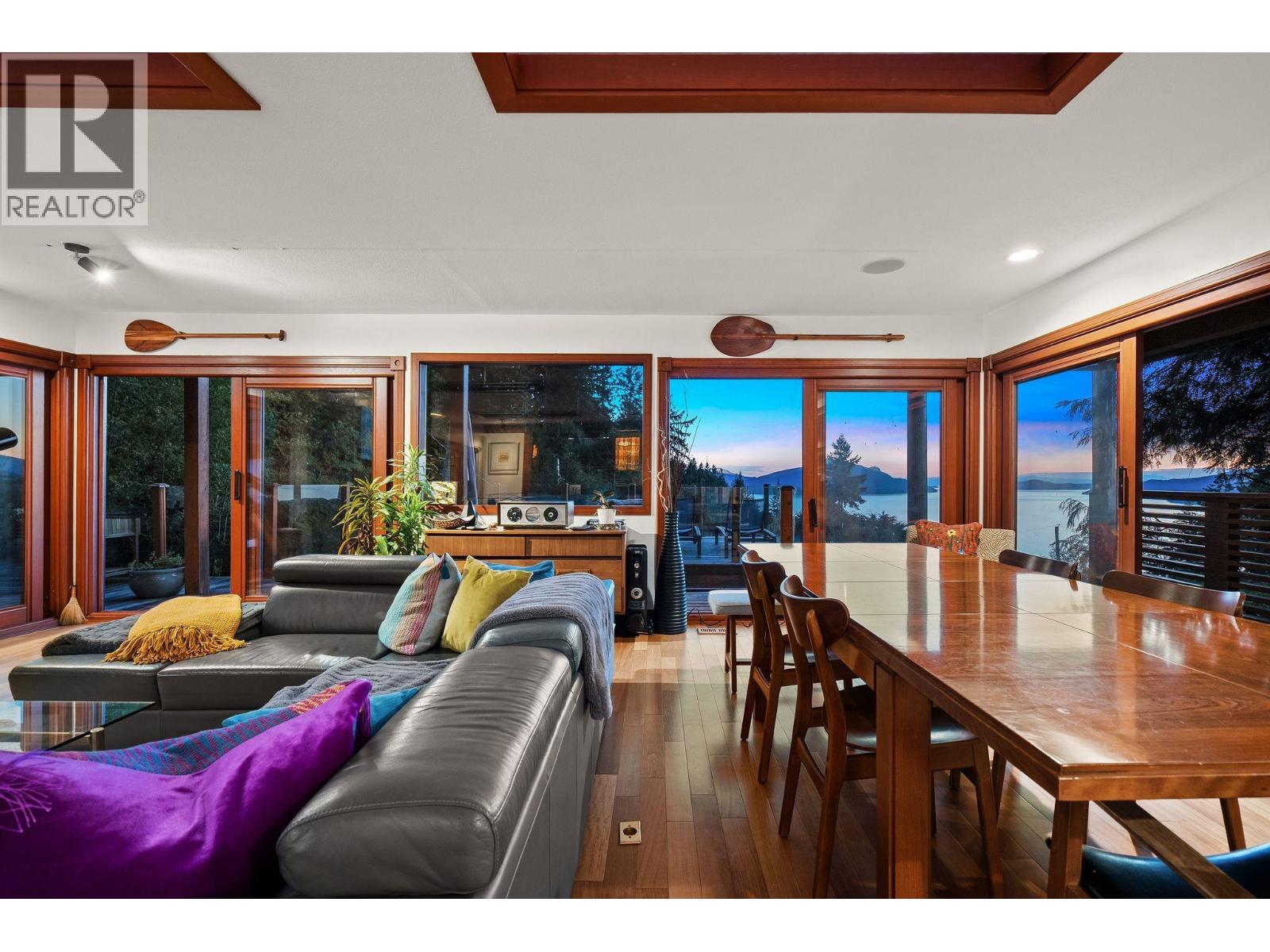 505 UPPER BAYVIEW ROAD, Lions Bay — photo 5