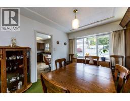 4581 Sunland Place, Burnaby, BC V5J3A3 Photo 11