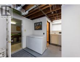 4581 Sunland Place, Burnaby, BC V5J3A3 Photo 27