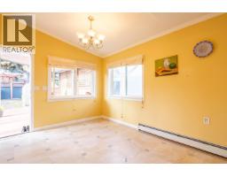 111 N Fell Avenue, Burnaby, BC V5B1L3 Photo 11