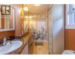 111 N Fell Avenue, Burnaby, BC V5B1L3 Photo 17