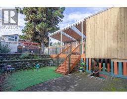 111 N Fell Avenue, Burnaby, BC V5B1L3 Photo 35