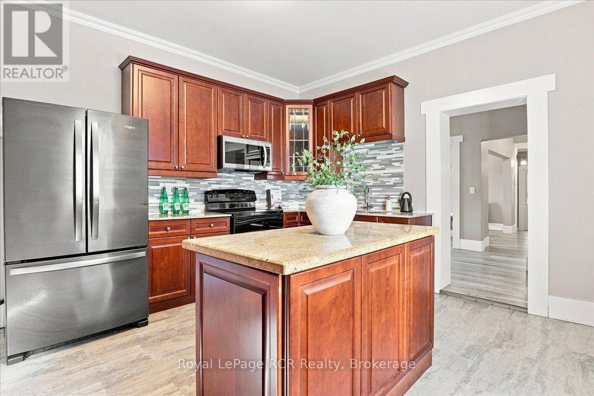 416 WATER STREET - Image 18