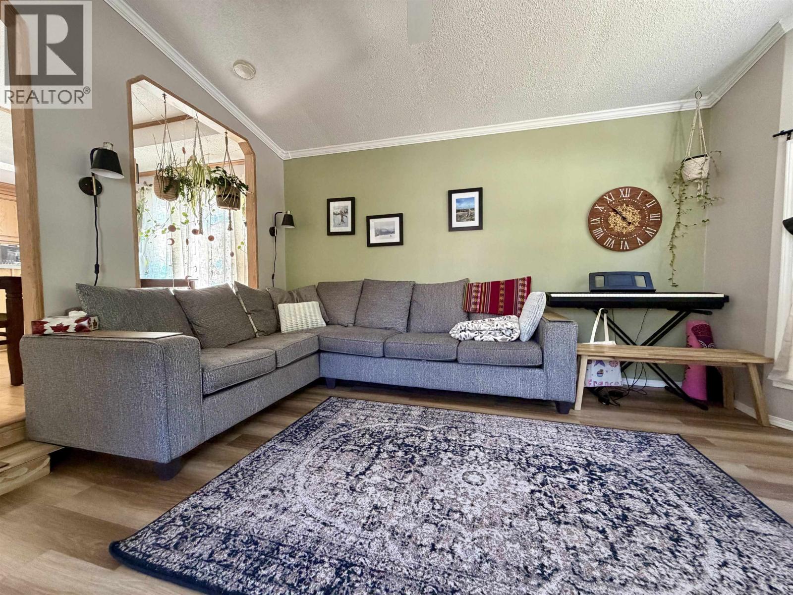 13 4625 GRAHAM AVENUE, Terrace — photo 2