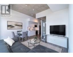 712 - 1808 St. Clair Avenue W, Toronto, ON M6N1J5 Photo 9